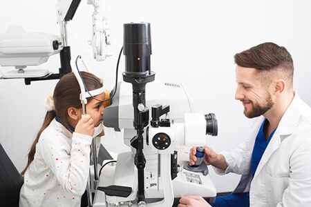 遠(yuǎn)視儲備告急，孩子還能吃糖嗎？沃瑞眼科來科普