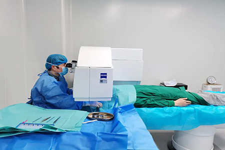 合肥近視手術(shù)后會感染角膜炎嗎?沃瑞眼科:做好這幾點可規(guī)避 合肥近視手術(shù)后會感染角膜炎嗎?沃瑞眼科:做好這幾點可規(guī)避